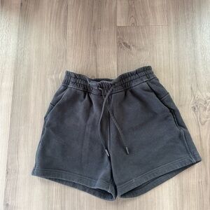 Lululemon Loungeful High-Rise Short